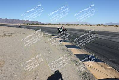 media/Dec-01-2025-Moto Forza (Mon) [[2daa91e15f]]/2-Intermediate Group/Session 4 (Turn 10 Inside)/